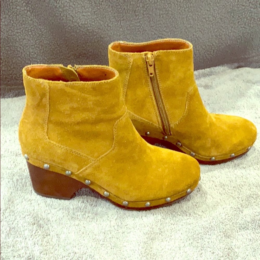 Lucky Brand Boots